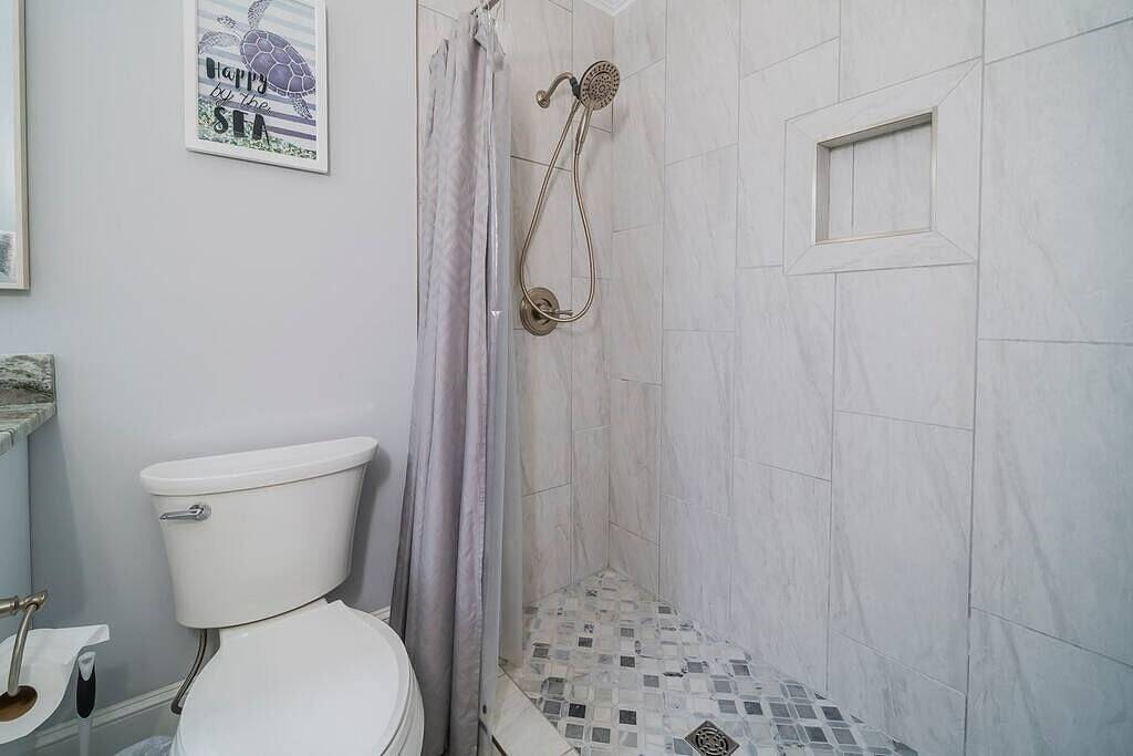 Down Time - Beautiful Dog-Friendly 3-Bedroom Home. in Oak Island (NC), Brunswick County