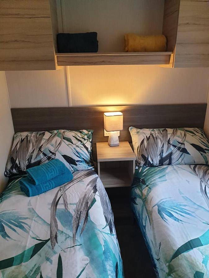 Coral Cabin in Kippford, Dumfries and Galloway