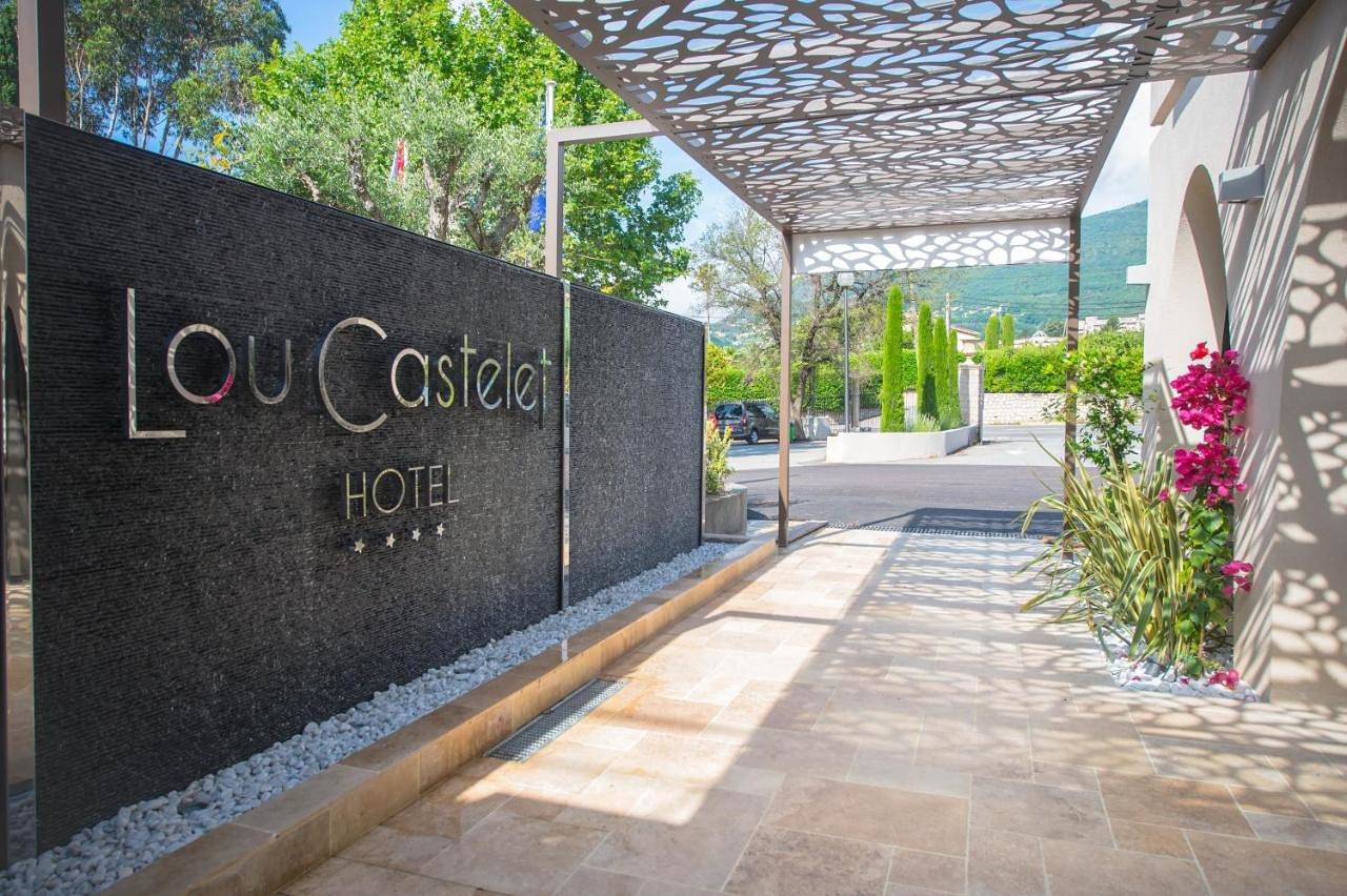 Hotel Lou Castelet in Carros, Côte méditerranéenne (France)