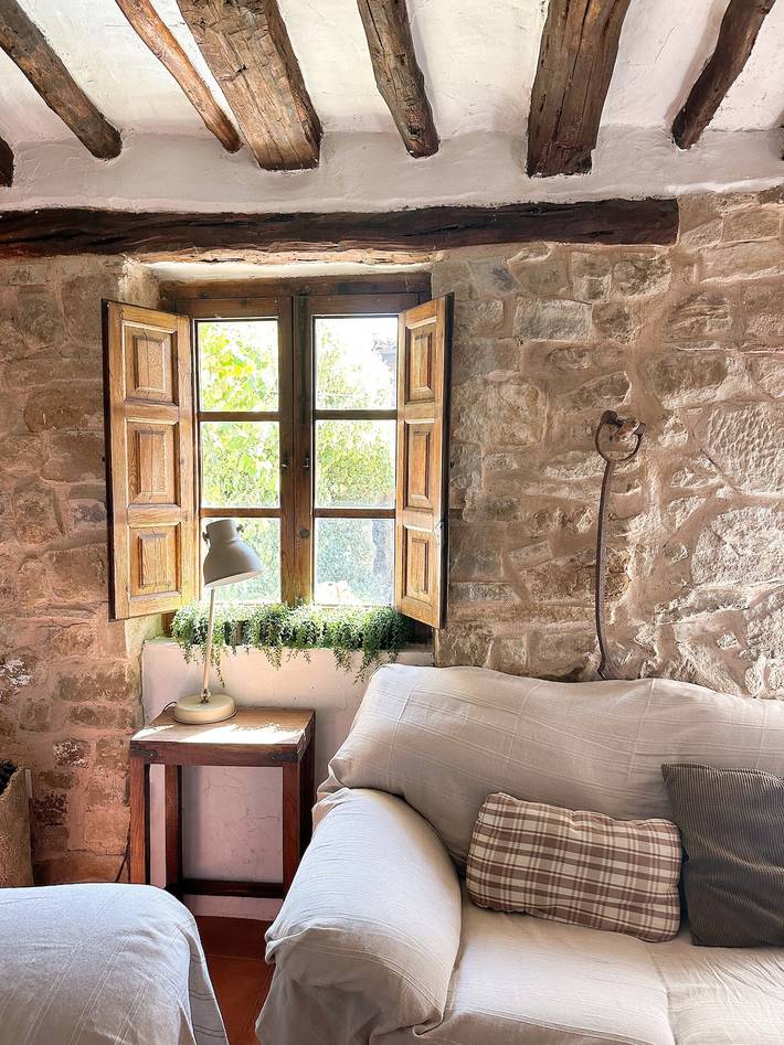 Casa rural 'Casa Pepita' con vistas a la montaña, jardín privado y Wi-Fi in Alpuente, Provincia de Valencia