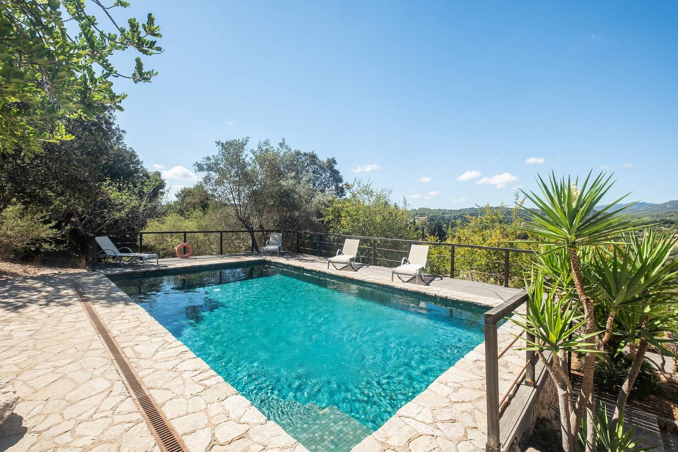 Casa vacacional 'Es Pont - Campanet' con vistas a la montaña, Wi-Fi y aire acondicionado in Campanet, Interior de Mallorca