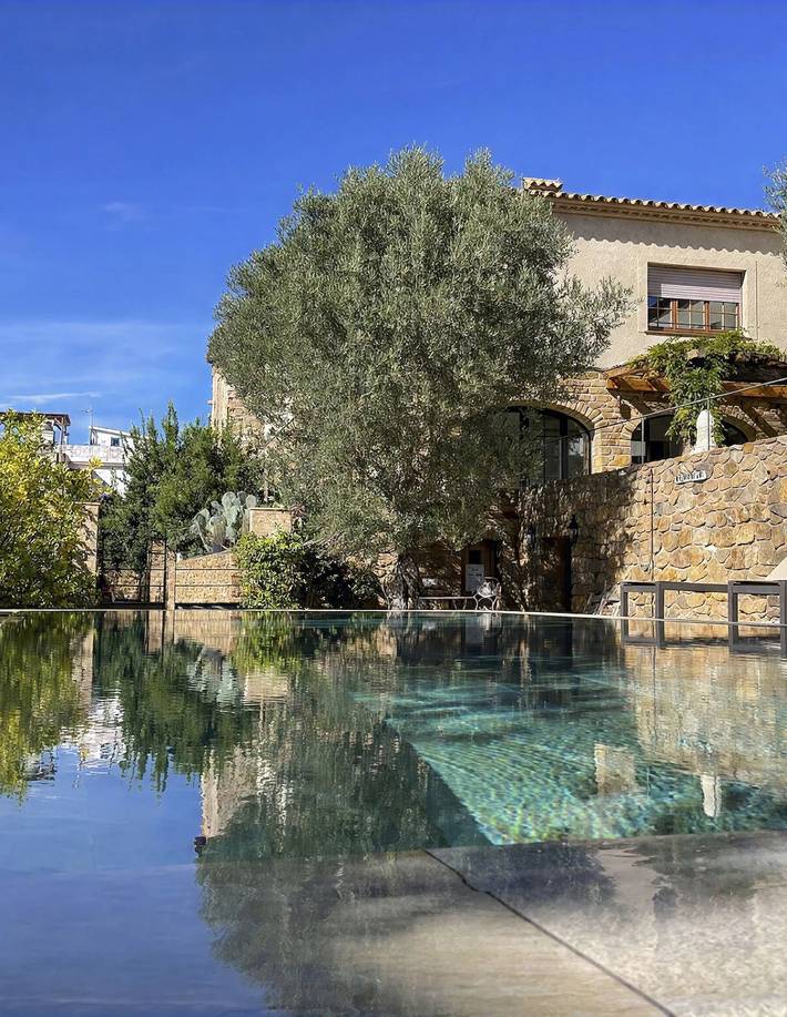 Chalet para 12 personas, con Jardín y Piscina en Provincia de Gerona - 2