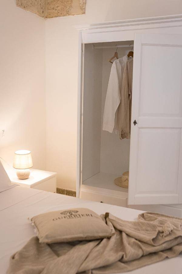 Deluxe Suite with Spa Bath in Campi Salentina, Lecce Provinz