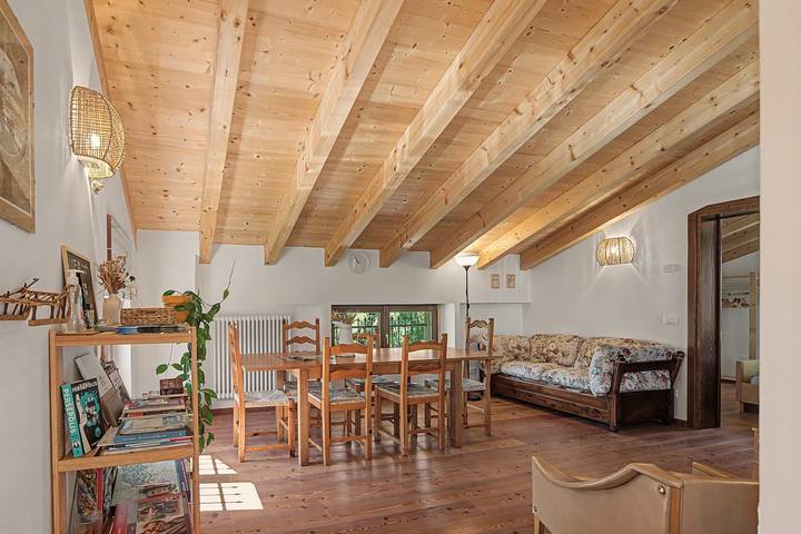 Bed and Breakfast 'Formigher' con Vista Montagna e Wi-Fi in Limana, Prealpi Carniche
