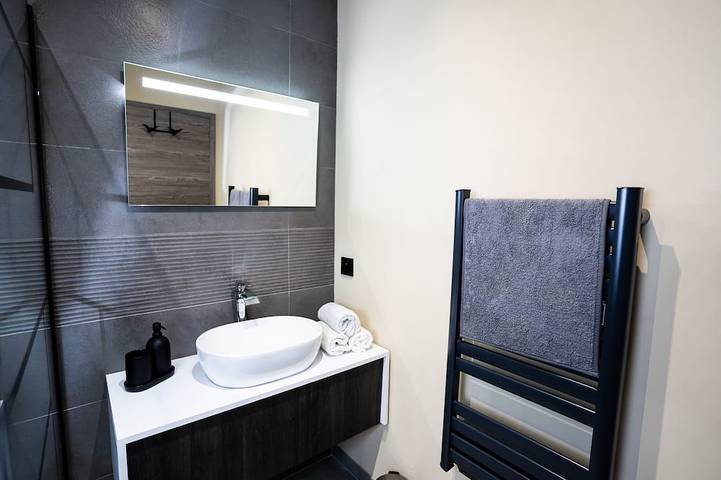 Location de vacances pour 6 personnes, avec jardin à Vallecalle - 3