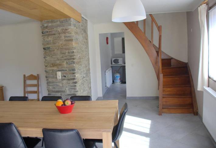 Location de vacances pour 9 personnes, avec terrasse ainsi que jardin et jacuzzi dans Laviot - 4