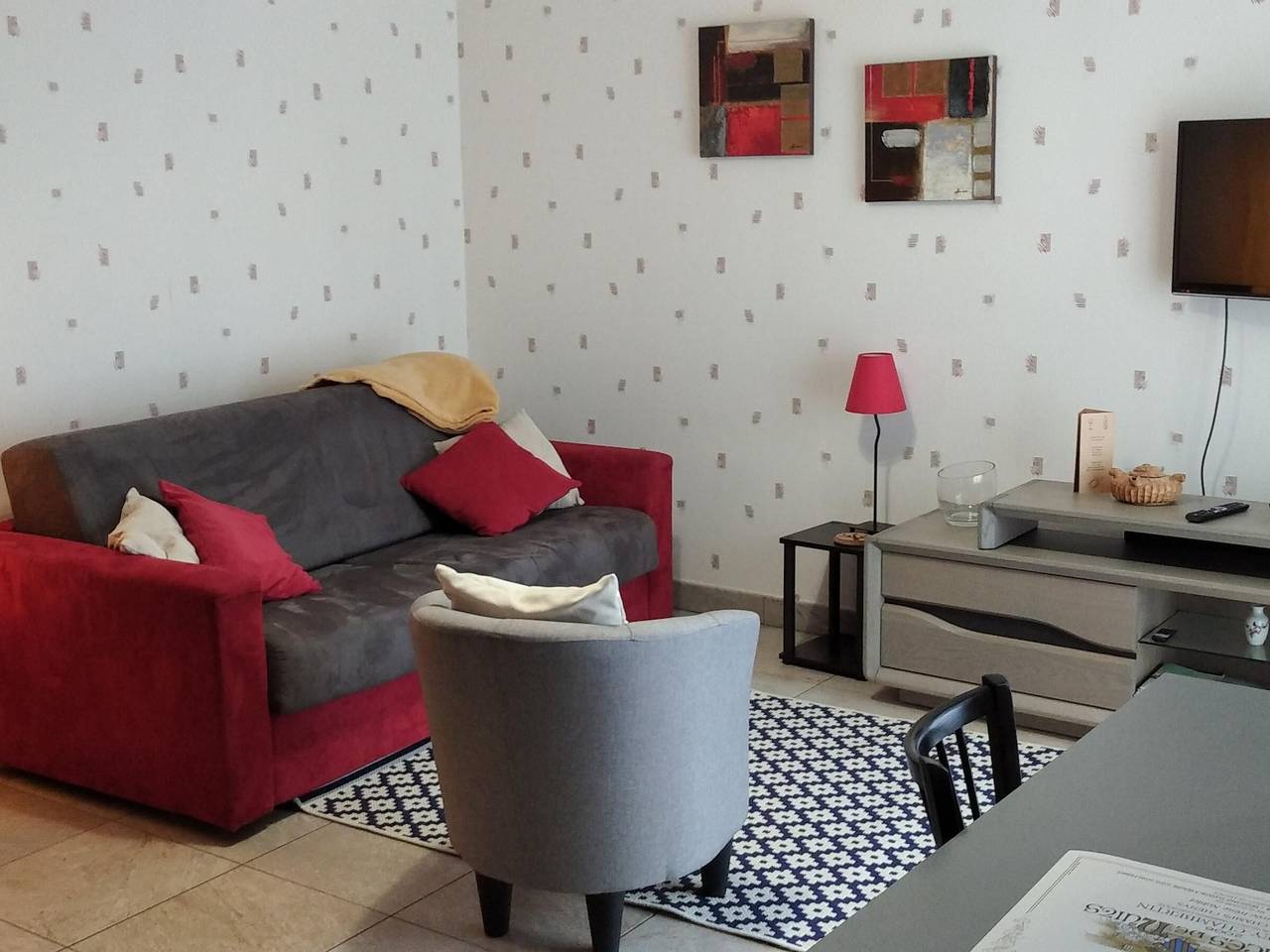 Bright apartment with terrace in Dijon in Dijon, Dijon region