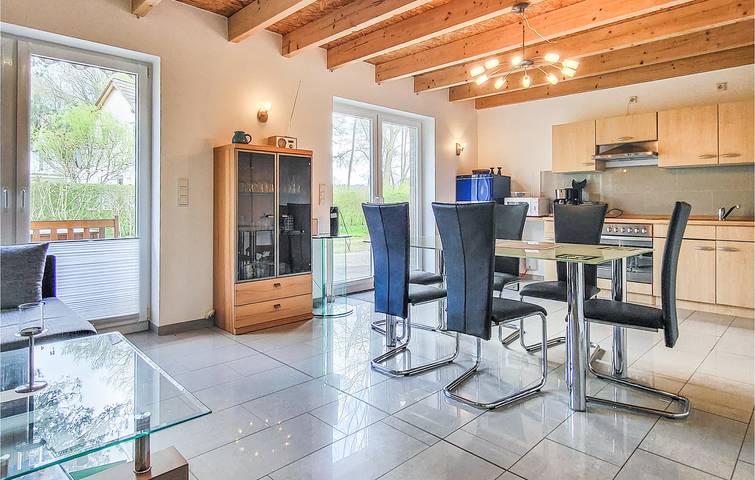 Gemütliche Wohnung mit Terrasse & Parkplatz in Sewekow in Sewekow, Wittstock/Dosse