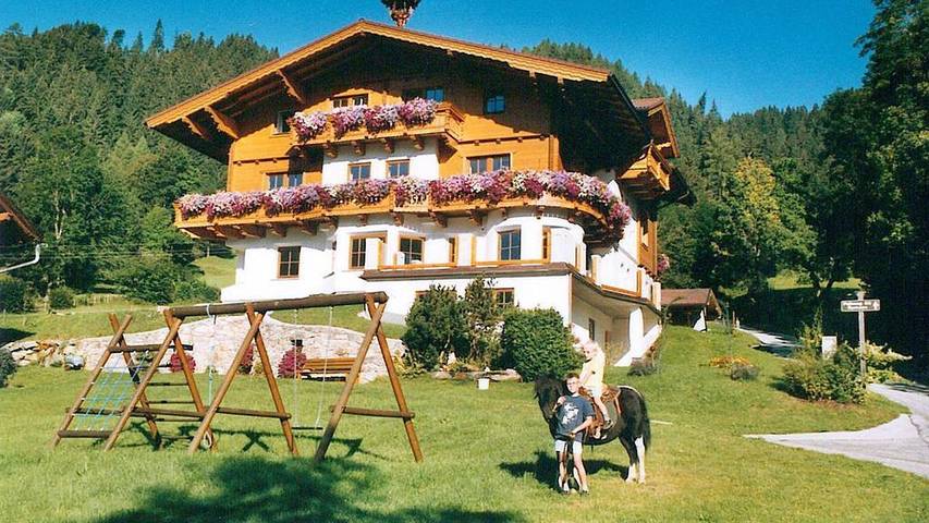 Ferienwohnung für 4 Personen, mit Sauna und Garten in Schladming - 2