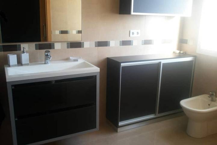 Location de vacances pour 10 personnes, avec jacuzzi et jardin, animaux acceptés à Sant Carles de la Ràpita - 4