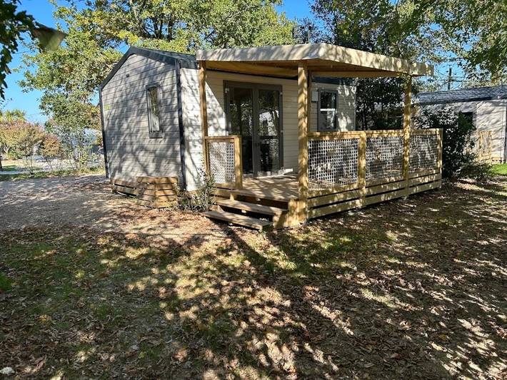 Mobil home pour 4 personnes, avec bassin pour enfant ainsi que jacuzzi et sauna à Apremont - 3