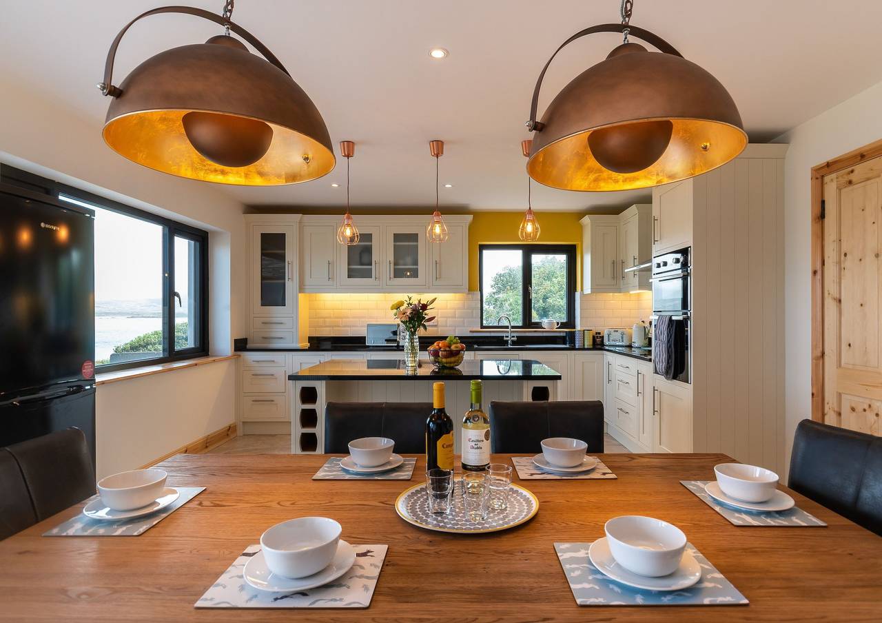 Luxury 4 bedroom holiday home overlooking the sea on Valentia Island in Valentia Island