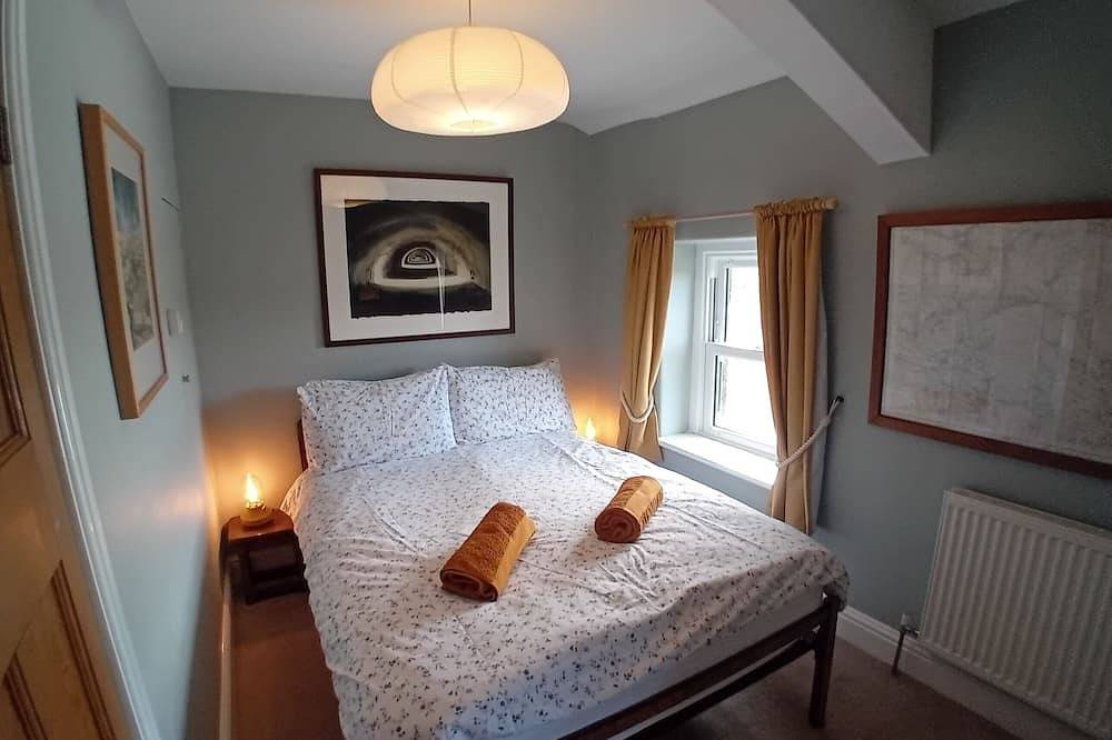 Cottage in Grassington in the heart of the Yorkshire dales. Free parking permit. in Grassington, Yorkshire Dales National Park