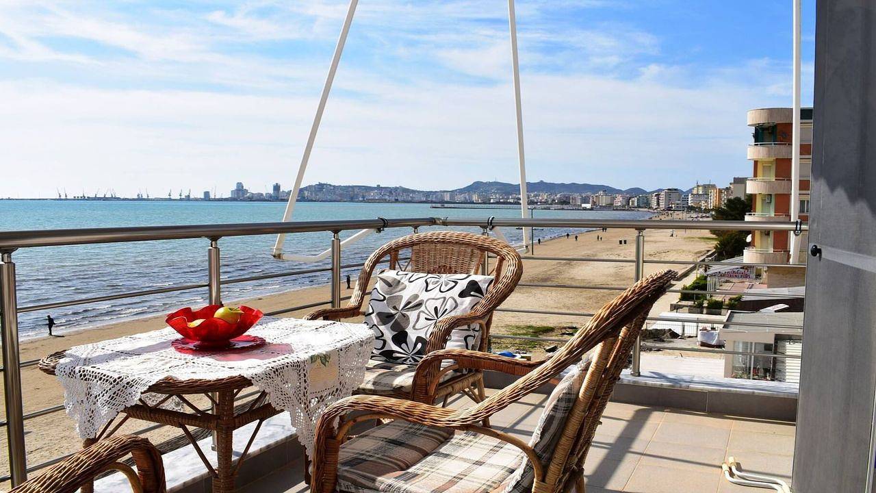 Ganze Ferienwohnung, Ferienwohnung für 3 Personen (64 m²) in Durrës in Durrës, Albanien