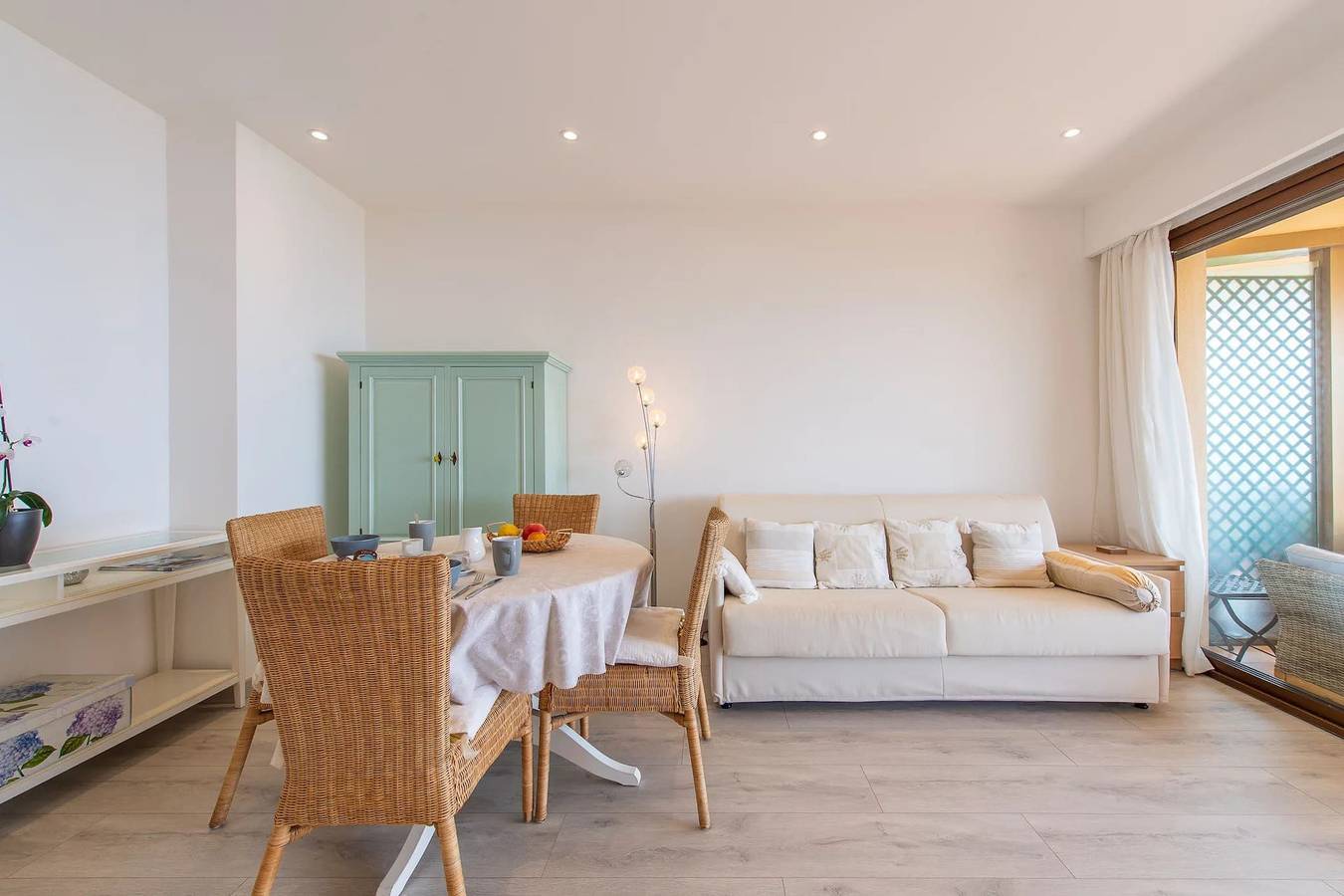 Appartement entier, Torosyan in Beaulieu-sur-Mer, Côte méditerranéenne (France)