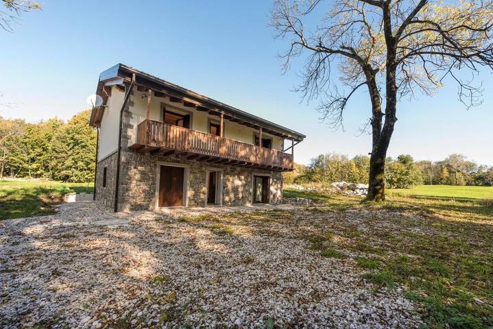Gîte pour 2 personnes, avec vue et jardin, animaux acceptés à Forgaria nel Friuli - 3