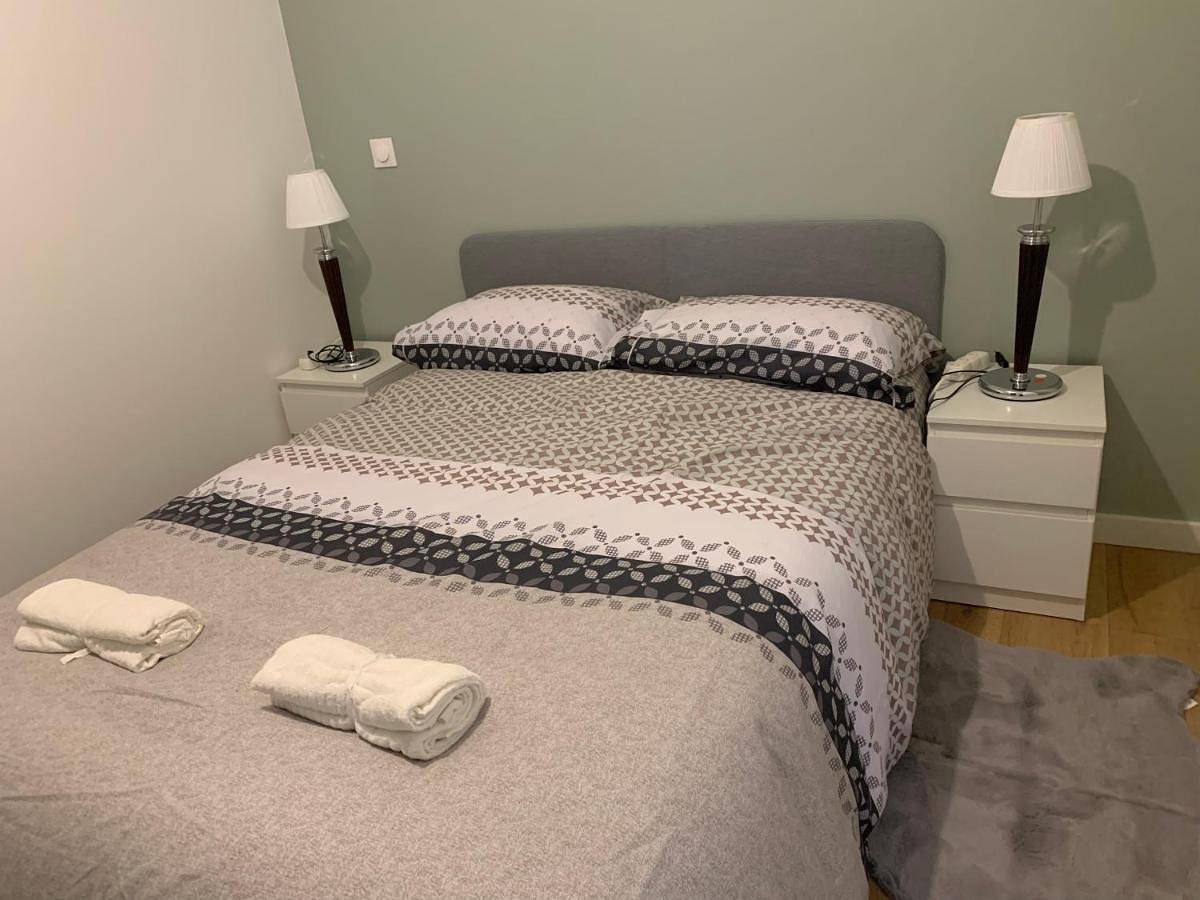 Appartement entier, Magnifique F2 aéroport d Orly in Paray-Vieille-Poste, Essonne