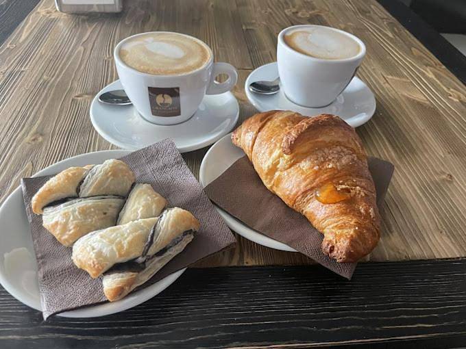 Chambre d’hôte pour 3 personnes, avec balcon et vue à Baunei - 3