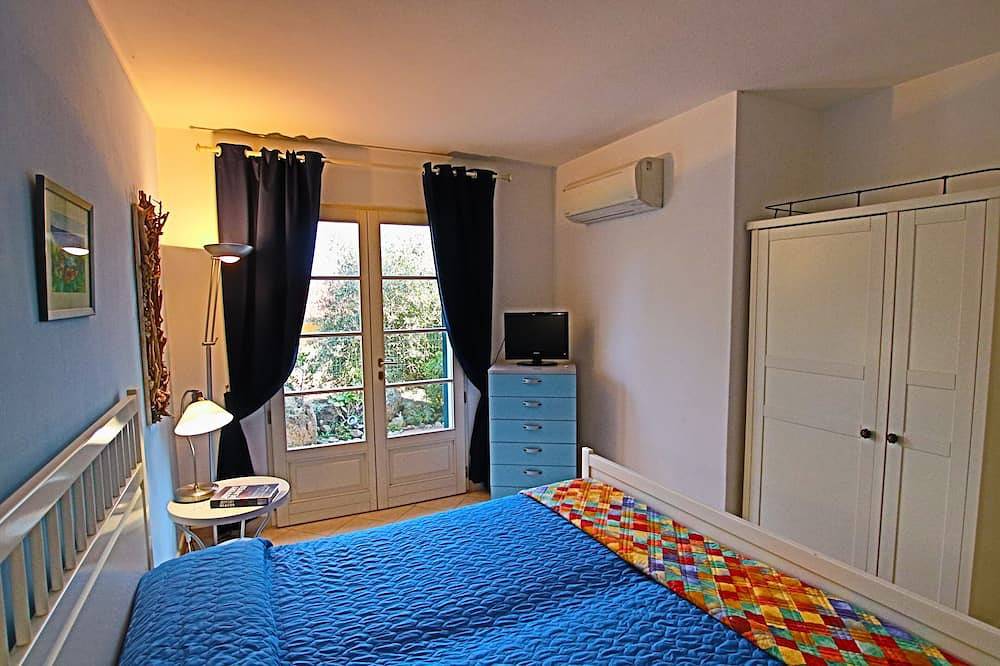 Beautiful Sea View 300 m From The Beach.    Cin It049010B42Fibfrdr in Sant'Andrea, Elba