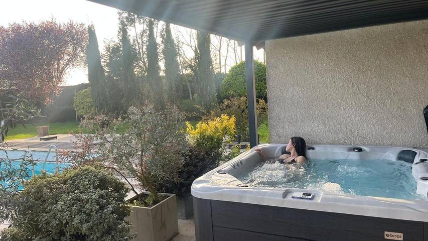 Chambre d’hôte pour 2 personnes, avec jacuzzi ainsi que jardin et piscine dans Seine-et-Marne - 4