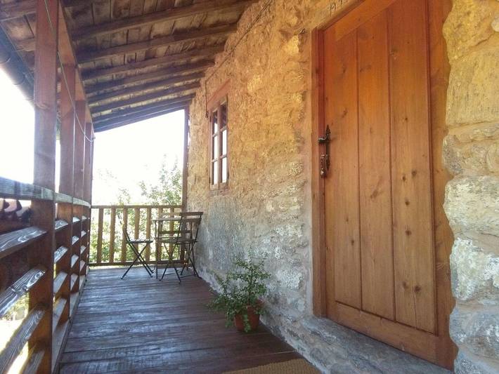 Casa rural para 5 personas, con Balcón y Terraza además de Jardín y Vistas en Villarino de Conso
