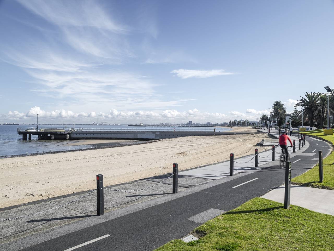 Ganze Wohnung, 1-Bett-Aufenthalt am Meer in der Nähe von Cafés und Sehenswürdigkeiten in St Kilda, Melbourne