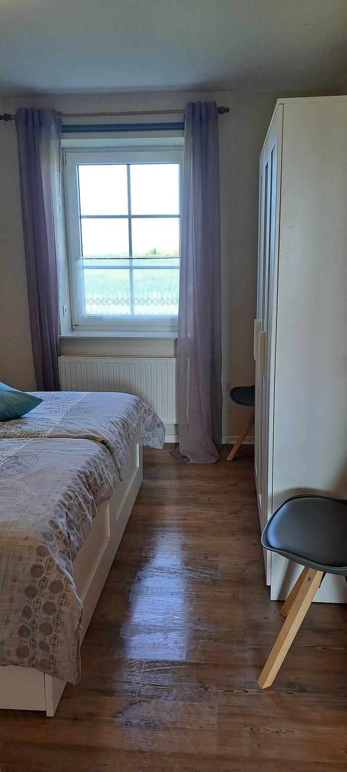 Ferienhaus 'Ferienhaus Heverstrom' mit Gemeinschaftsgarten und Wi-Fi in Pellworm, Nordseeküste