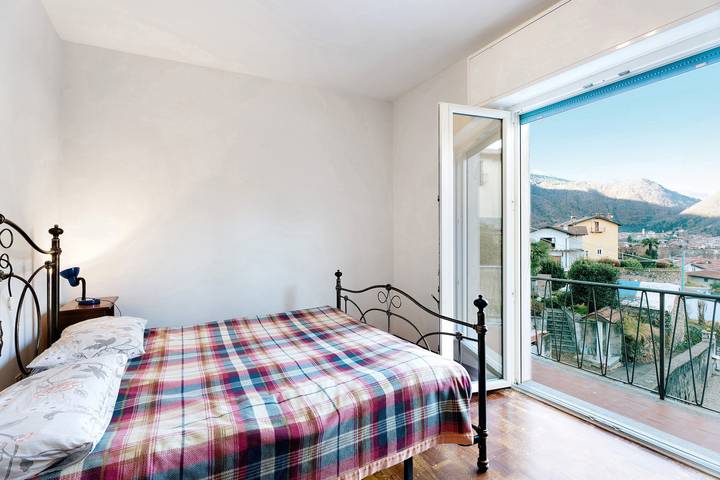Appartamento per 5 persone, con Balcone e Giardino nonché Vista lago a Comune di Cannobio
