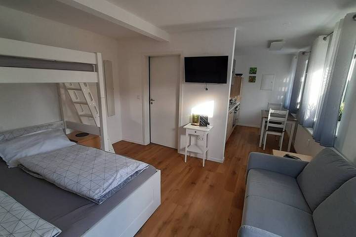Ferienwohnung für 3 Personen, mit Terrasse und Garten in Krumbach (Schwaben)