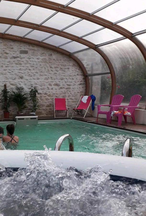 Villa with Private Pool in Chevrainvilliers, Parc naturel régional du Gâtinais français