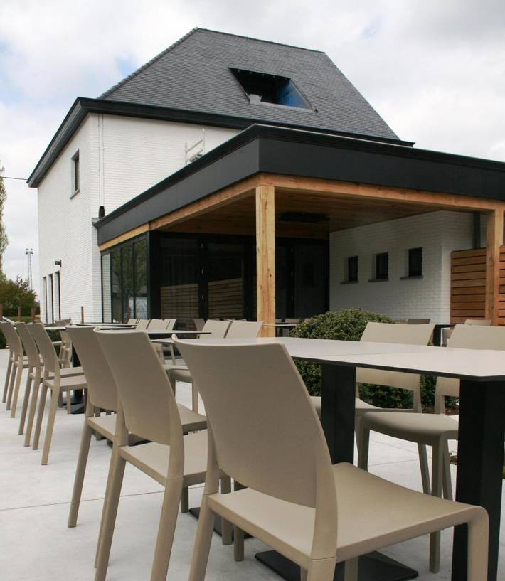 Gîte pour 2 personnes, avec terrasse et jardin à Evergem