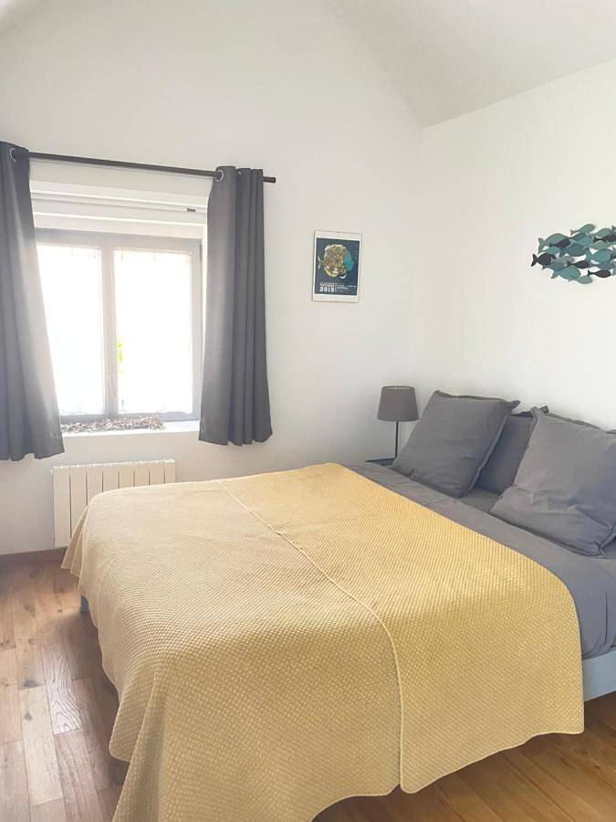 Double Room with Garden View in Montfarville, Région de Cherbourg