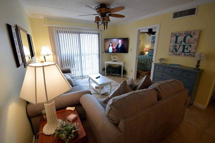 Holiday rental for 6 people, with hot tub and pool as well as balcony in St. Augustine