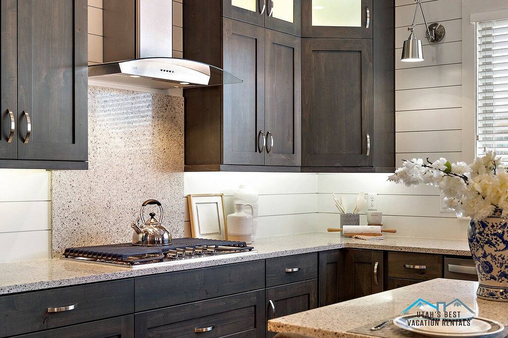 109 📸 Blick Auf Wasserpark + Dachdecke + Spielzeug & Spiele in Santa Clara (UT), Zion Nationalpark