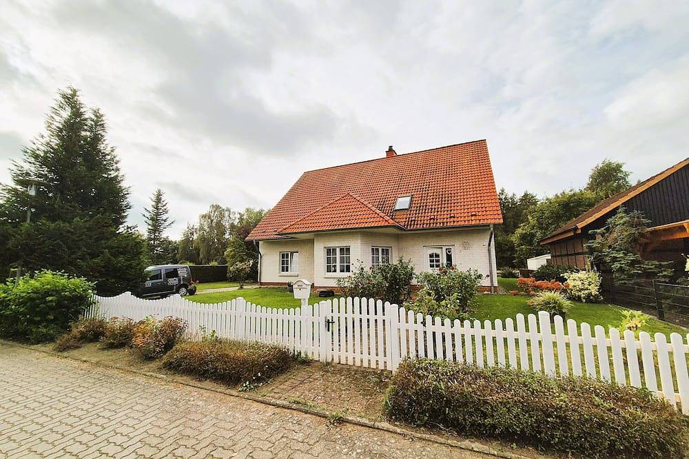 Ganze Wohnung, Ferienwohnung 2 links Eldenholz Objekt-Id 120284 - Ferienwohnungen Eldenholz in Waren (Müritz), Müritz