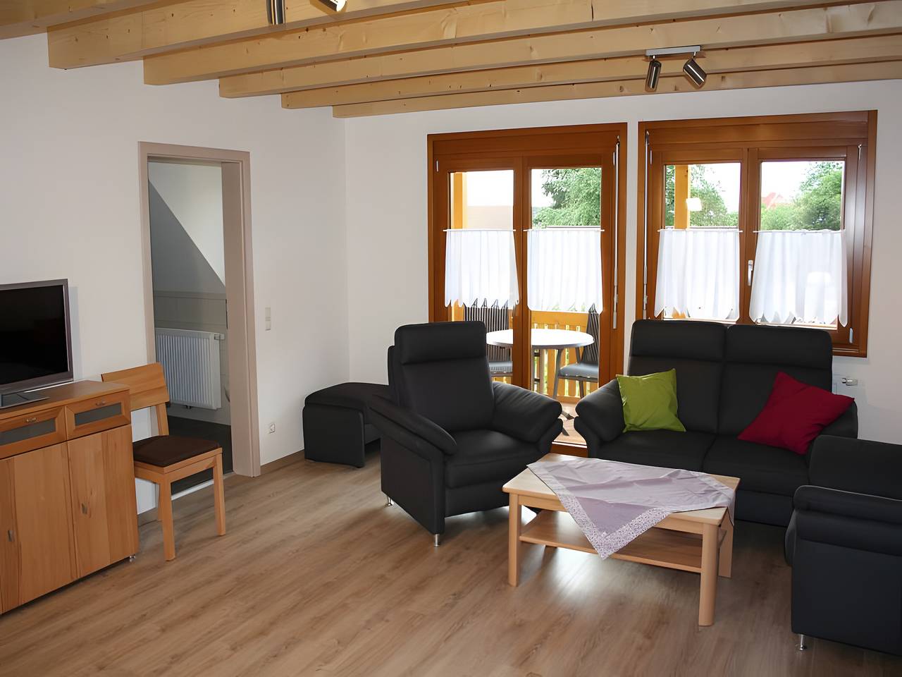 Ganze Wohnung, Apartment 'Ferienwohnung Schwarzwaldblick' mit Gemeinschaftsgarten, Balkon und Wlan in Neuried, Mittlerer Schwarzwald