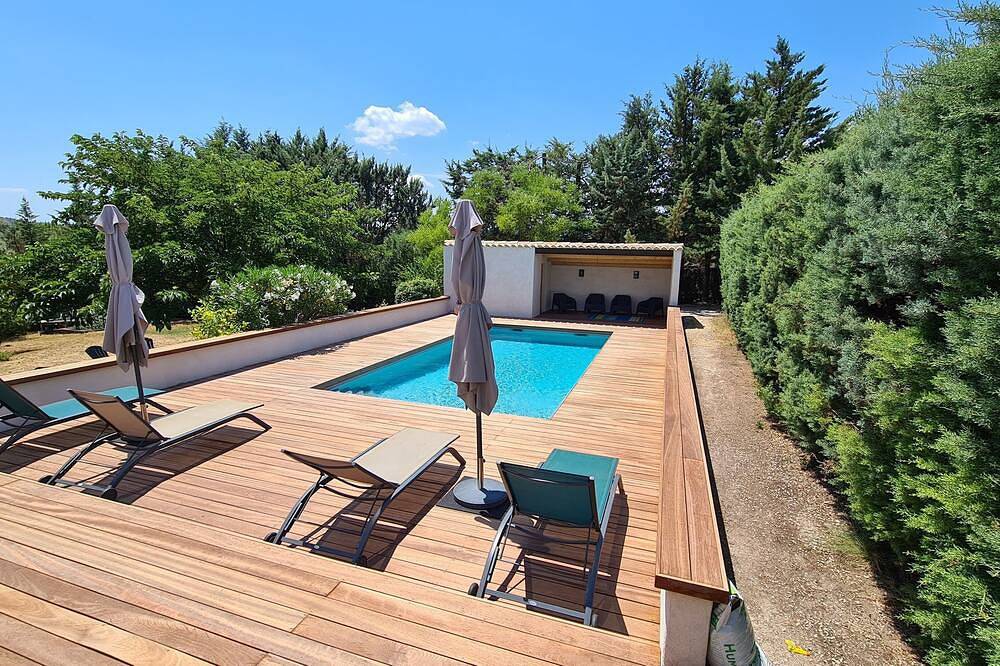 Belle maison familiale avec piscine Pic Saint Loup. Parc paysagé et tranquille in Valflaunès, Côte méditerranéenne (France)