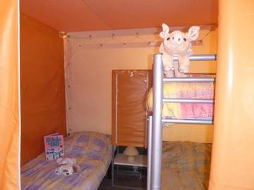 Tente pour 5 Personnes dans Ruoms, Ardèche, Photo 2