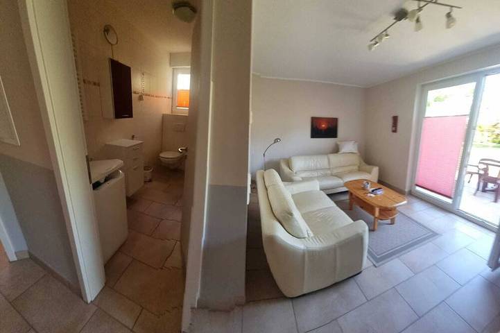 Ganze Wohnung, Gemütliche Ferienwohnung in der Natur mit Garten und Terrasse in Gelbensande, Rostock und Umgebung