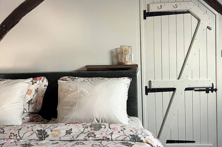 Location de vacances pour 6 personnes, avec piscine à Cherval - 2