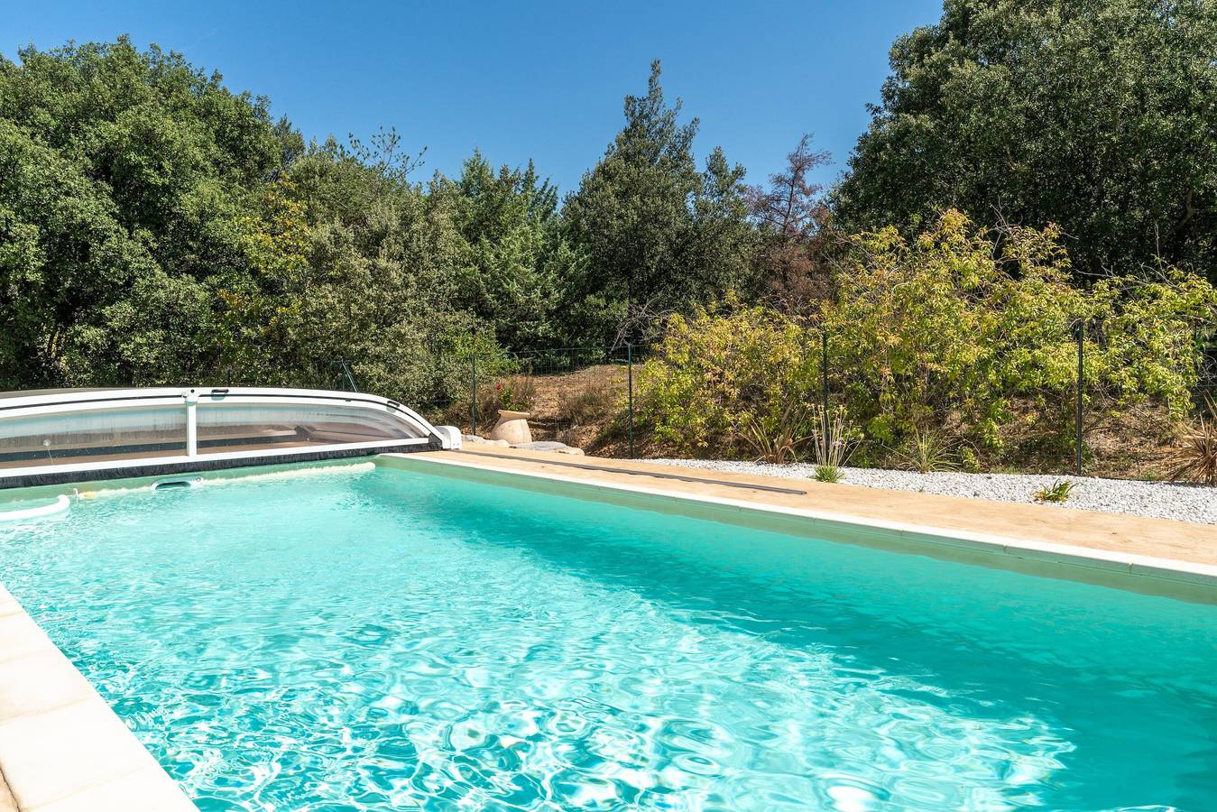 Ferienhaus "Gîte Lou Barry" mit Gemeinschaftspool und Wlan in Mirabel-aux-Baronnies, Nyons und Umgebung