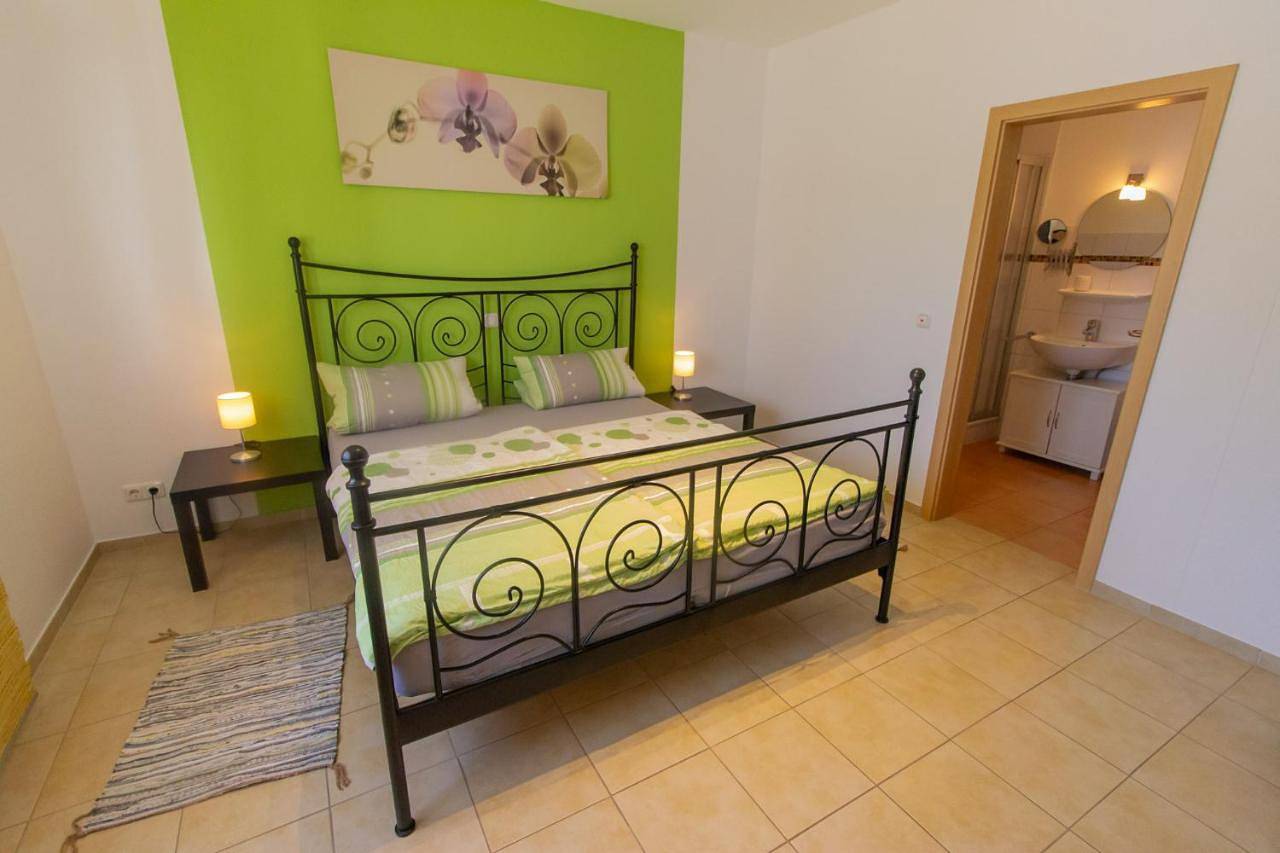 Ganze Wohnung, One-Bedroom Apartment in Kinheim, Bernkastel-Kues & Umgebung