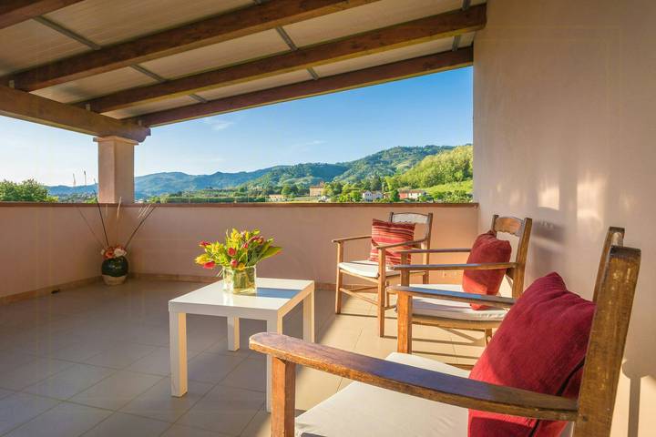 Ferienhaus für 7 Personen, mit Terrasse und Garten in Lucca - 2
