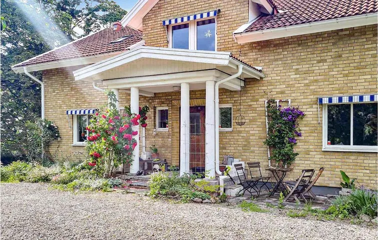 Ferienhaus für 7 Personen, mit Sauna und Garten - 1