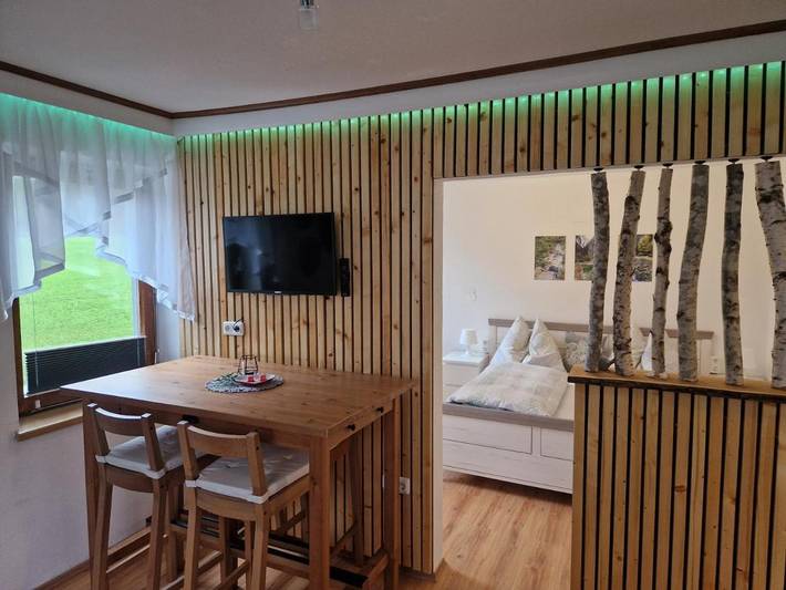 Ferienwohnung für 2 Personen, mit Balkon und Terrasse sowie Seeblick und Ausblick in Faistenau - 3