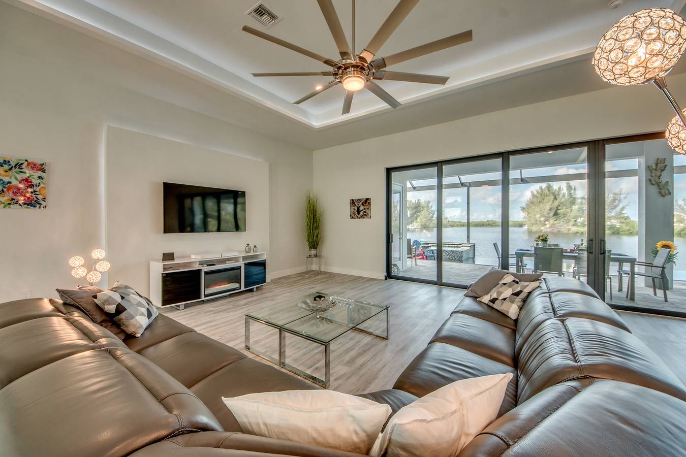 Casa de vacaciones para 8 personas con jardín in Cabo Coral, Southwest Florida