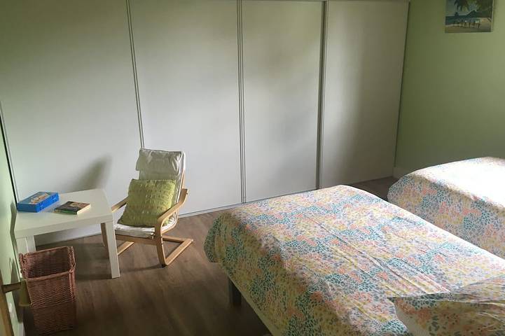 Appartement entier, Appartement neuf de 100m2  indépendant situé entre océan et montagne. in Villefranque, Région de Bayonne