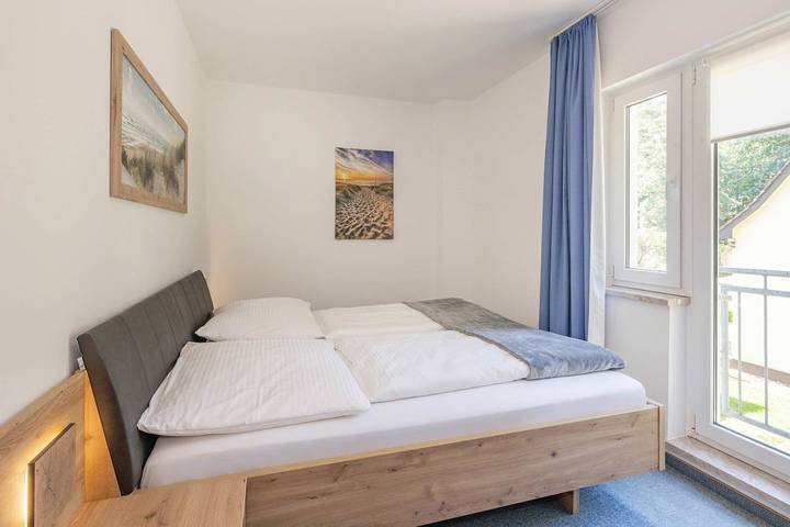 Ferienwohnung für 4 Personen, mit Terrasse und Garten sowie Sauna und Ausblick in Garz - 4