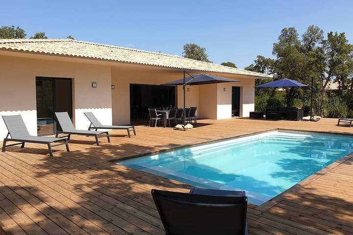 Villa pour 10 personnes, avec terrasse