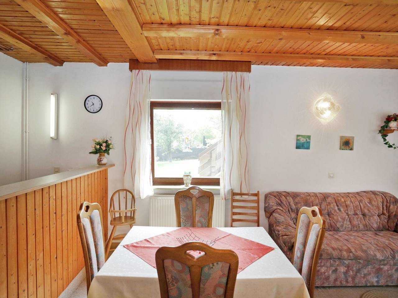 Ganze Wohnung, Apartment in Armsfeld mit Pool in Bad Wildungen, Waldecker Land